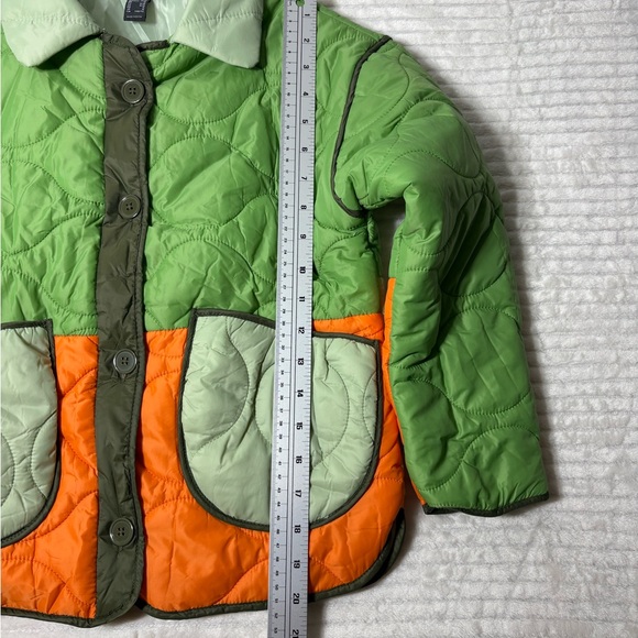 Forever 21
Girls Quilted Colorblock Puffer Jacket (Kids) in Green, SZ 9/10 NWT - Picture 3 of 5